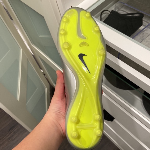 Nike hypervenom phantom soccer shoes brand new - Picture 3 of 3